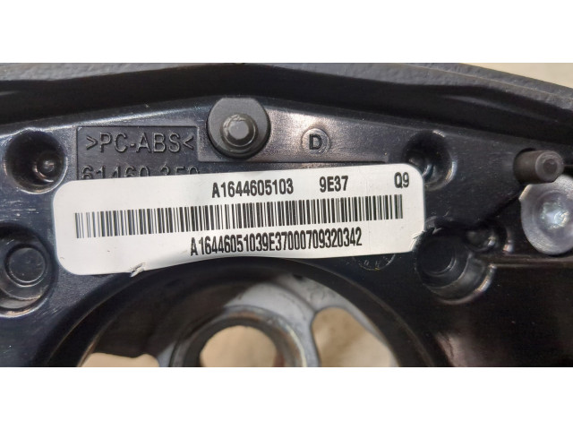 Руль  Mercedes ML W164 2005-2011           
