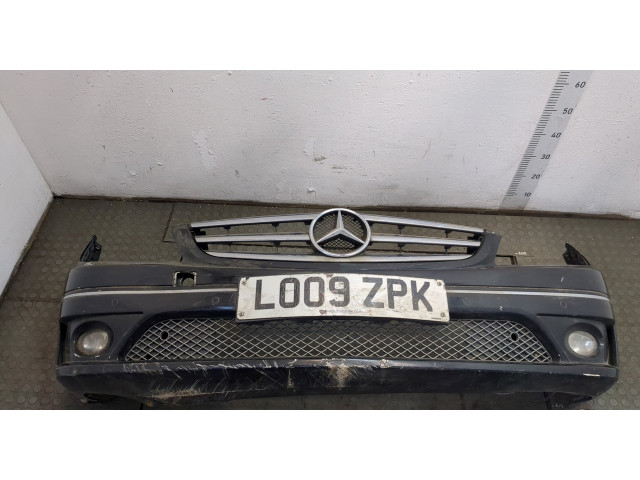 Решетка радиатора  Mercedes CLC 2008-2011          