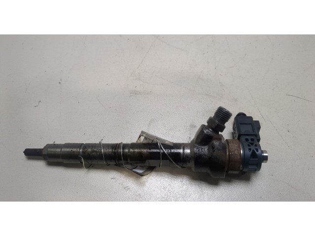 Форсунка топливная  Volkswagen Tiguan 2007-2011    03L130277J     
