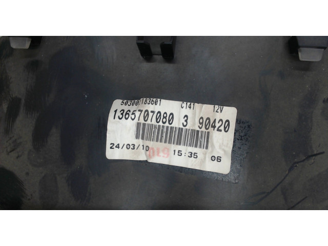 Панель приборов  Peugeot Bipper 2009-       136507080    1.4  Дизель