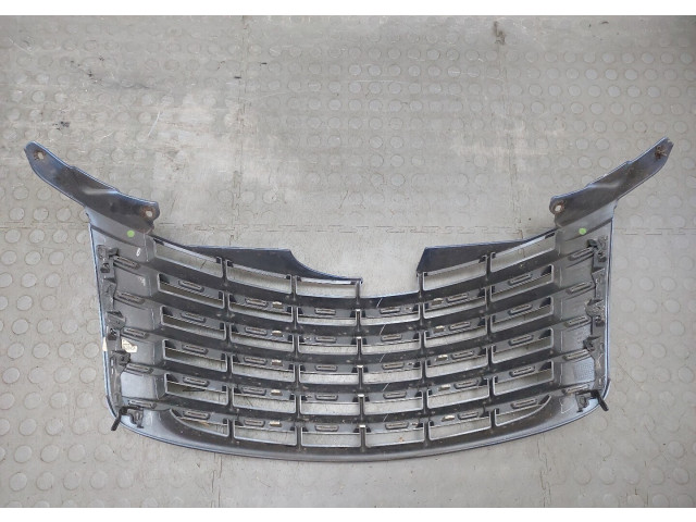 Решетка радиатора  Chrysler PT Cruiser          