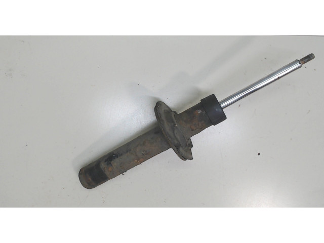 Стойка амортизатора  Audi A4 (B8) 2007-2011 8T0413031AF     3  дизель