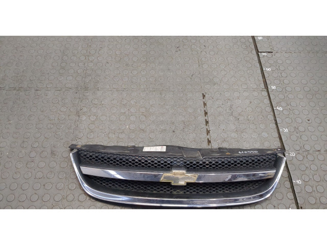 Решетка радиатора  Chevrolet Lacetti          96547250