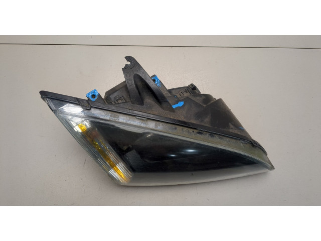 Фара передняя  Ford Focus 2 2005-2008 правая 