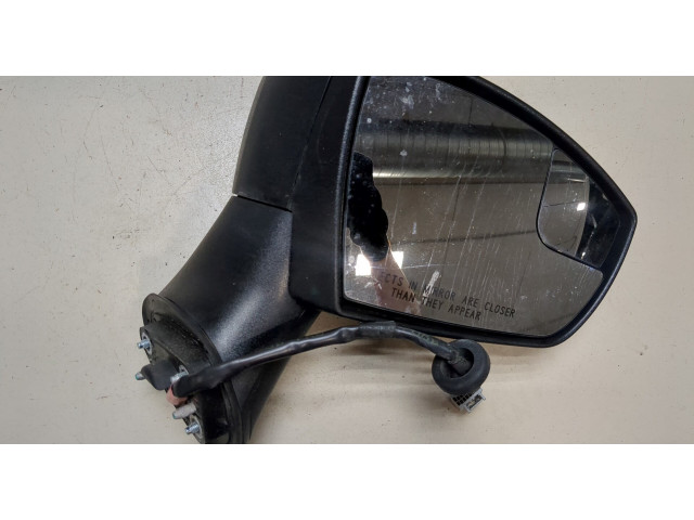 Зеркало боковое  Ford EcoSport 2017-  правое           GN1Z17682B