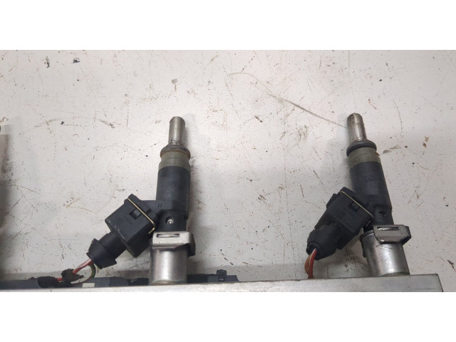 Форсунка топливная  BMW 3 E90, E91, E92, E93 2005-2012         