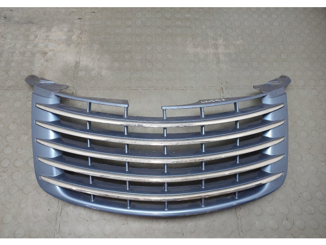 Решетка радиатора  Chrysler PT Cruiser          