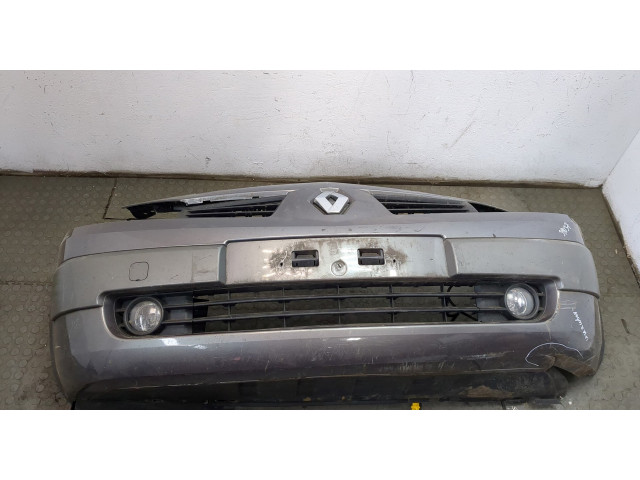 Бампер  Renault Megane 2 2002-2009 передний   