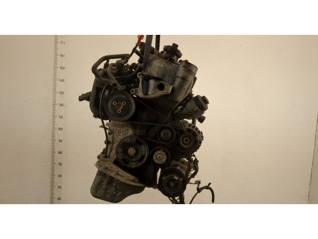 Форсунка топливная  Seat Ibiza 3 2001-2008    03E906031, 03E133320A     