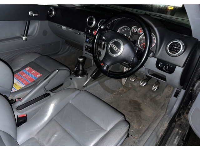 Стойка амортизатора  Audi TT 1998-2006     1.8  бензин