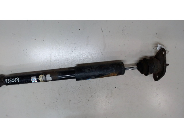 Стойка амортизатора  KIA Rio 2005-2011 553101G210    1.5  дизель