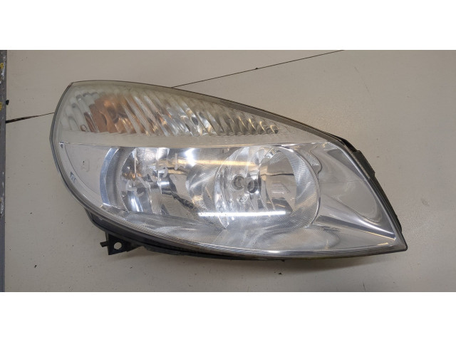 Фара передняя  Renault Scenic 2003-2009 правая 