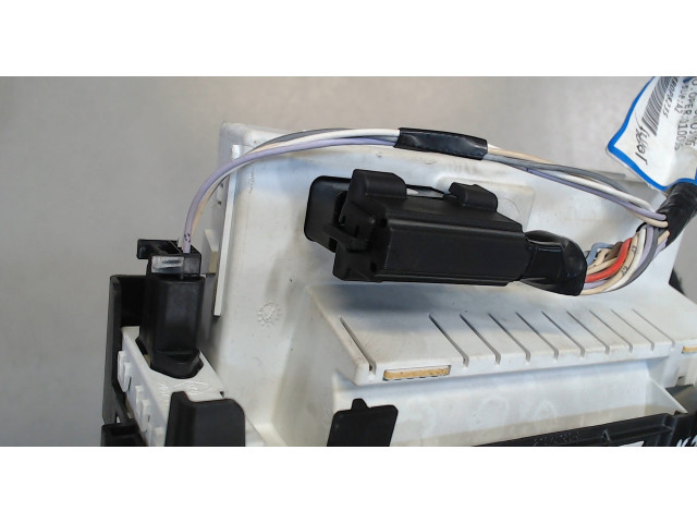 Дисплей бортового компьютера  Renault Laguna 2 2001-2008 800290542   2      