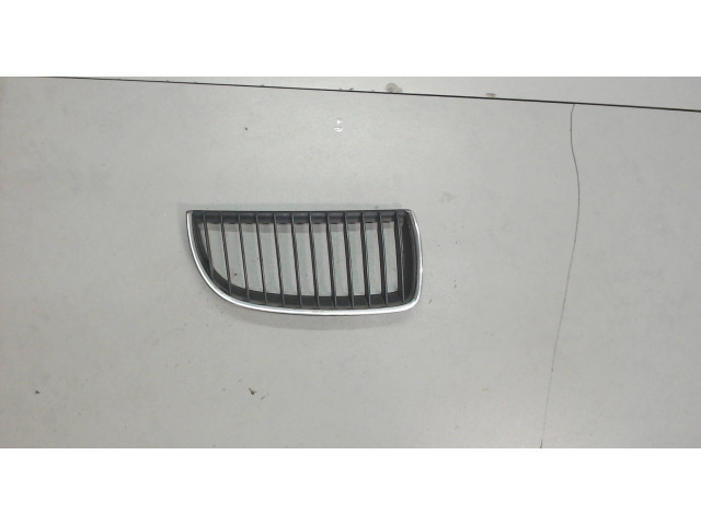 Решетка радиатора  BMW 3 E90, E91, E92, E93 2005-2012               22405910