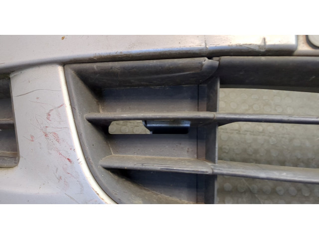 Бампер  Skoda Octavia (A5) 2004-2013 передний   1Z0807221M
