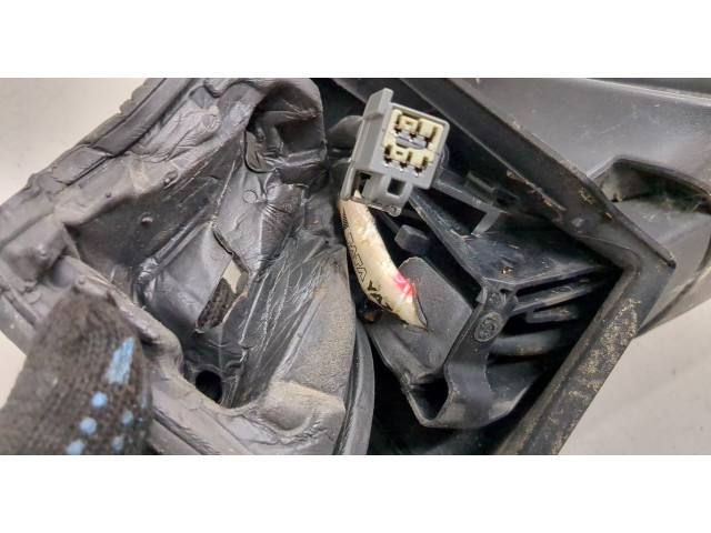 Зеркало боковое  Ford Focus 2 2005-2008  правое           1510871, 4M5117682JA