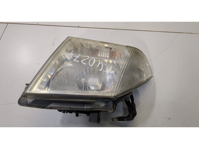 Фара передняя  Nissan Navara 2005-2015 левая 