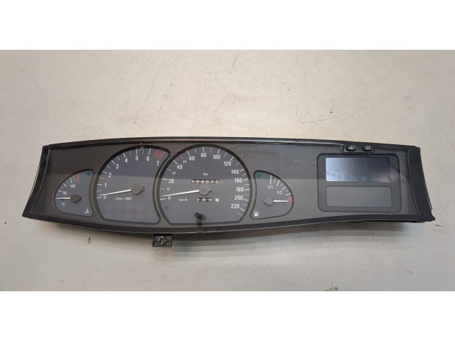 Панель приборов  Opel Omega B 1994-2003       88481733     2.2  Бензин