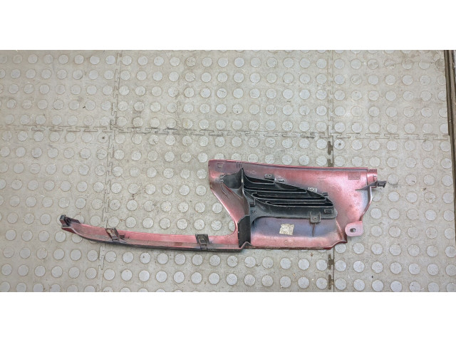 Решетка радиатора  Renault Megane 1996-2002          1.6 