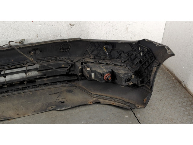 Бампер  Volkswagen Passat 8 2015- передний   3G0807217