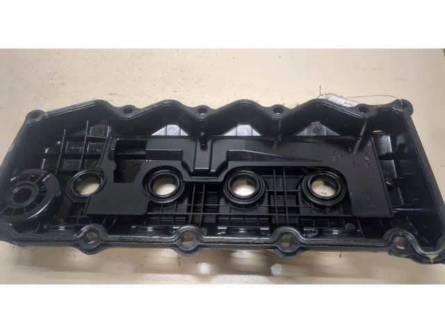 Клапанная крышка двигателя ДВС  Nissan Primera P12 2002-2007 2.2     