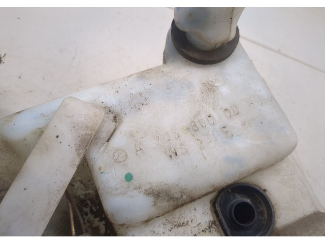 Бачок омывателя  Mercedes C W203 2000-2007 A2038600060   