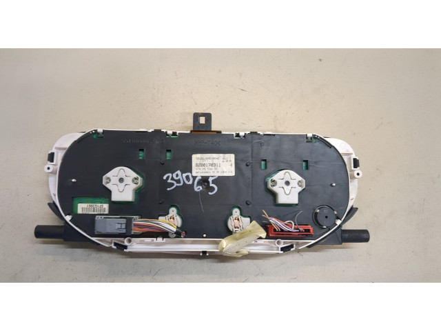 Панель приборов  Renault Laguna 2 2001-2007       8200170311     