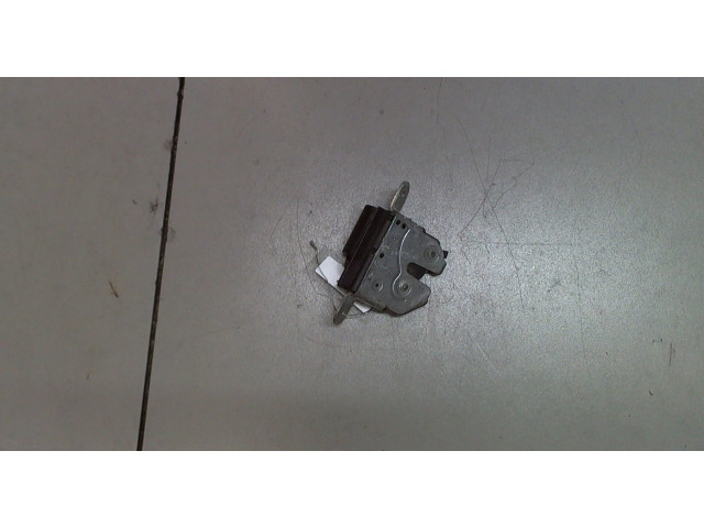 Замок багажника  Fiat Punto Evo 2009-2012       