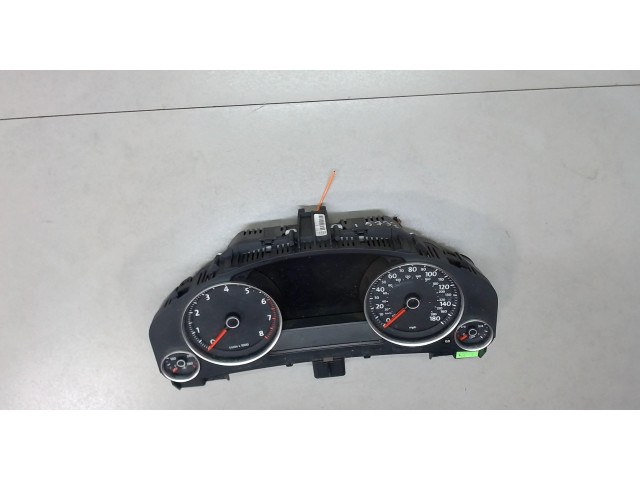 Панель приборов  Volkswagen Touareg 2010-2014       7P6920980    3.6  Бензин