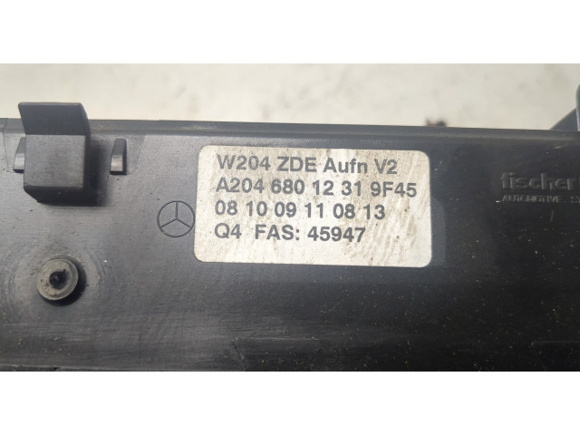 Дисплей бортового компьютера  Mercedes C W204 2007-2013          