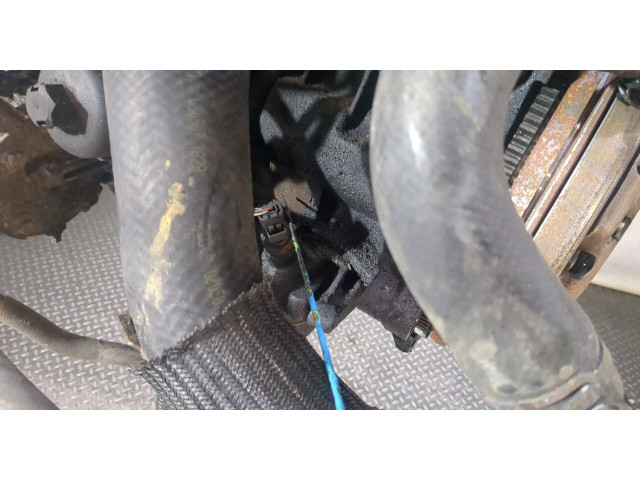 Клапанная крышка двигателя ДВС  Mitsubishi Outlander XL 2006-2012 2.2     