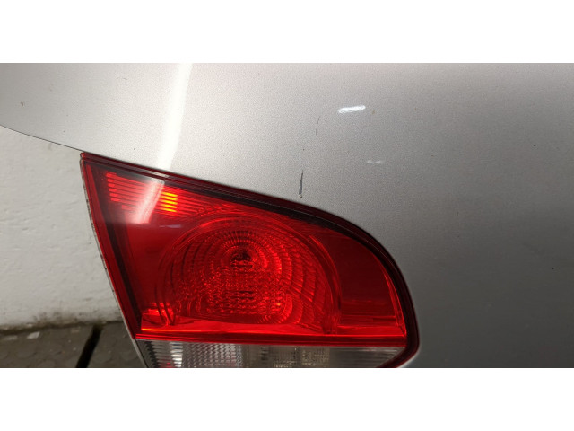 Замок багажника  Volkswagen Golf 6 2009-2012       