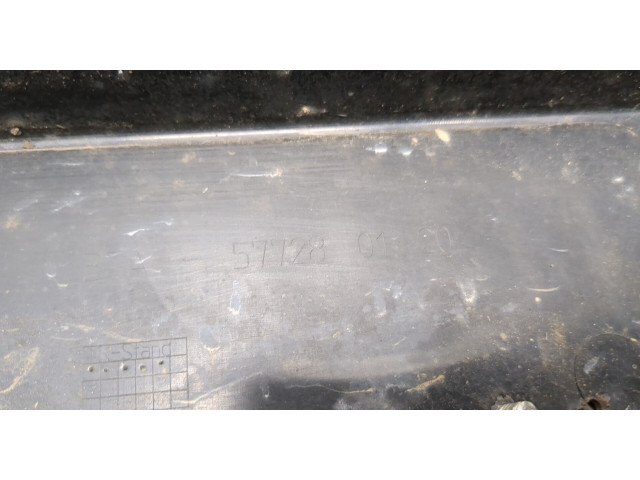 Бампер  Audi A4 (B8) Allroad 2009-2011 передний   8K0807061C, 8K0807733, 8K0807107A, 8K0807108A