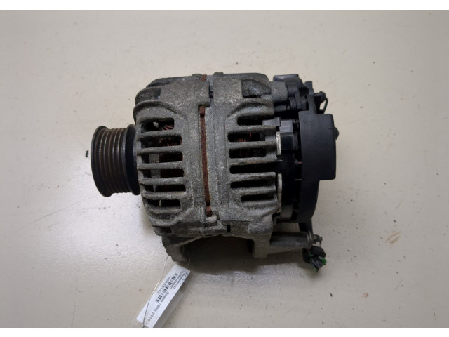 Генератор  Volkswagen Beetle 1998-2010       028903028D    2.0 бензин
