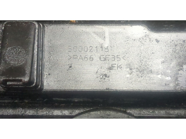 Клапанная крышка двигателя ДВС  Chevrolet Cruze 2009-2015 1.6     