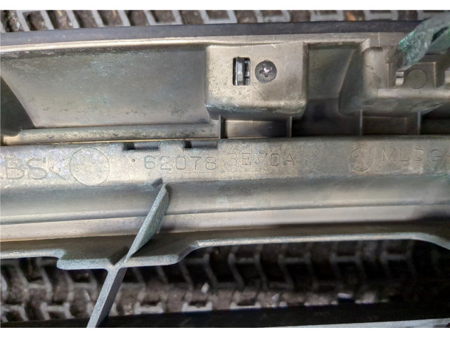 Решетка радиатора  Infiniti FX 2008-2012          3.5 620703EV0B