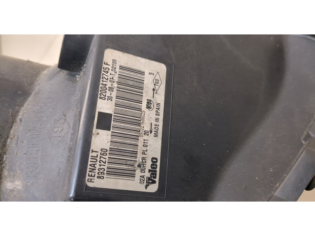 Фара передняя  Renault Megane 2 2002-2009 правая 