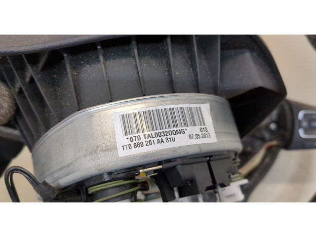 Руль  Volkswagen Tiguan 2011-2016           1T0419091AC