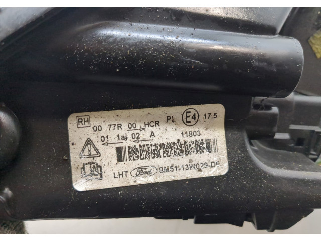 Фара передняя  Ford Focus 2 2008-2011 правая 