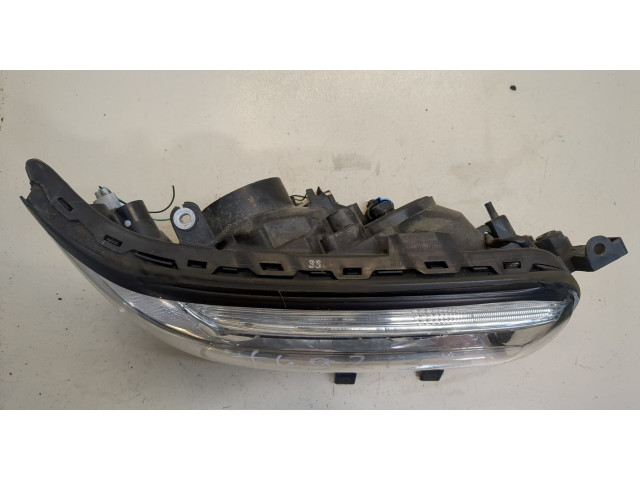 Фара передняя  Subaru Forester (S11) 2002-2007 правая 