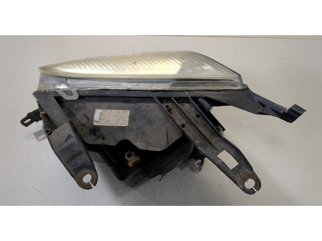 Фара передняя  Ford Fusion 2002-2012 правая 