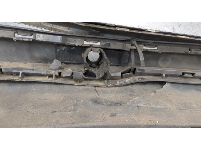 Бампер  Volkswagen Touareg 2007-2010 передний   7L6807217AR