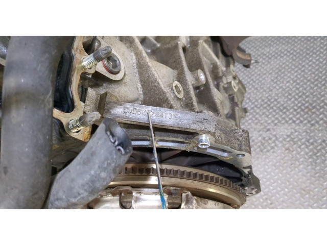 Клапанная крышка двигателя ДВС  Ford Focus 2 2008-2011 1.8     