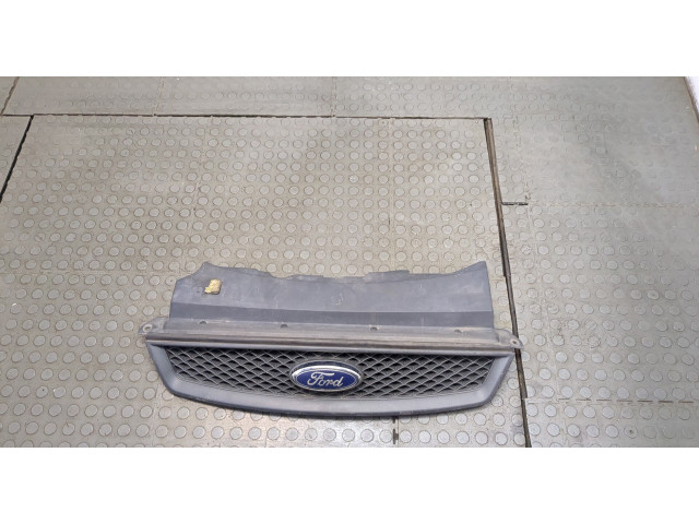 Решетка радиатора  Ford Focus 2 2005-2008          