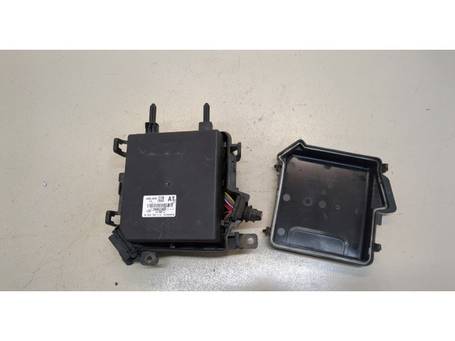 Блок предохранителей  Renault Scenic 2009-2012         