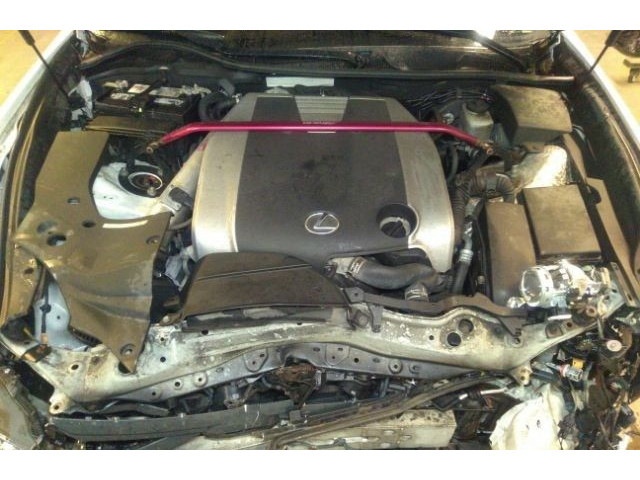 Стойка амортизатора  Lexus GS 2011-2015 4853030b00    3.5  бензин