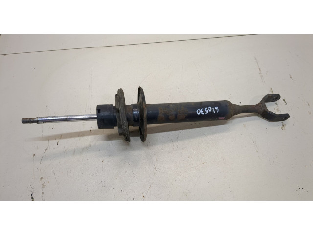 Стойка амортизатора  Skoda SuperB 2001-2008 3B0413031P     
