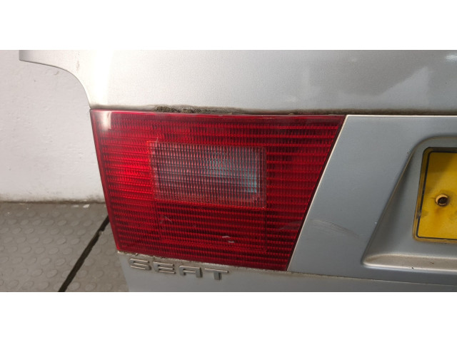 Замок багажника  Seat Alhambra 1996-2010       