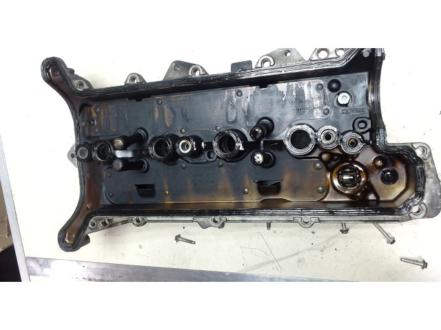 Клапанная крышка двигателя ДВС  Renault Megane 3 2009-2016 1.2  132648303R   