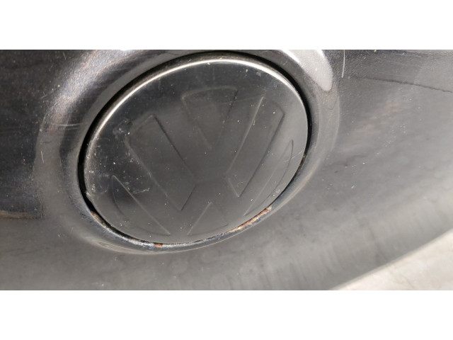 Замок багажника  Volkswagen Golf 5 2003-2009       